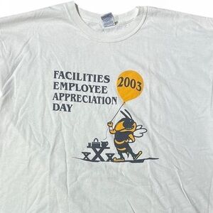 VINTAGE GT GEORGIA TECH STAFF 2003 T-SHIRT
